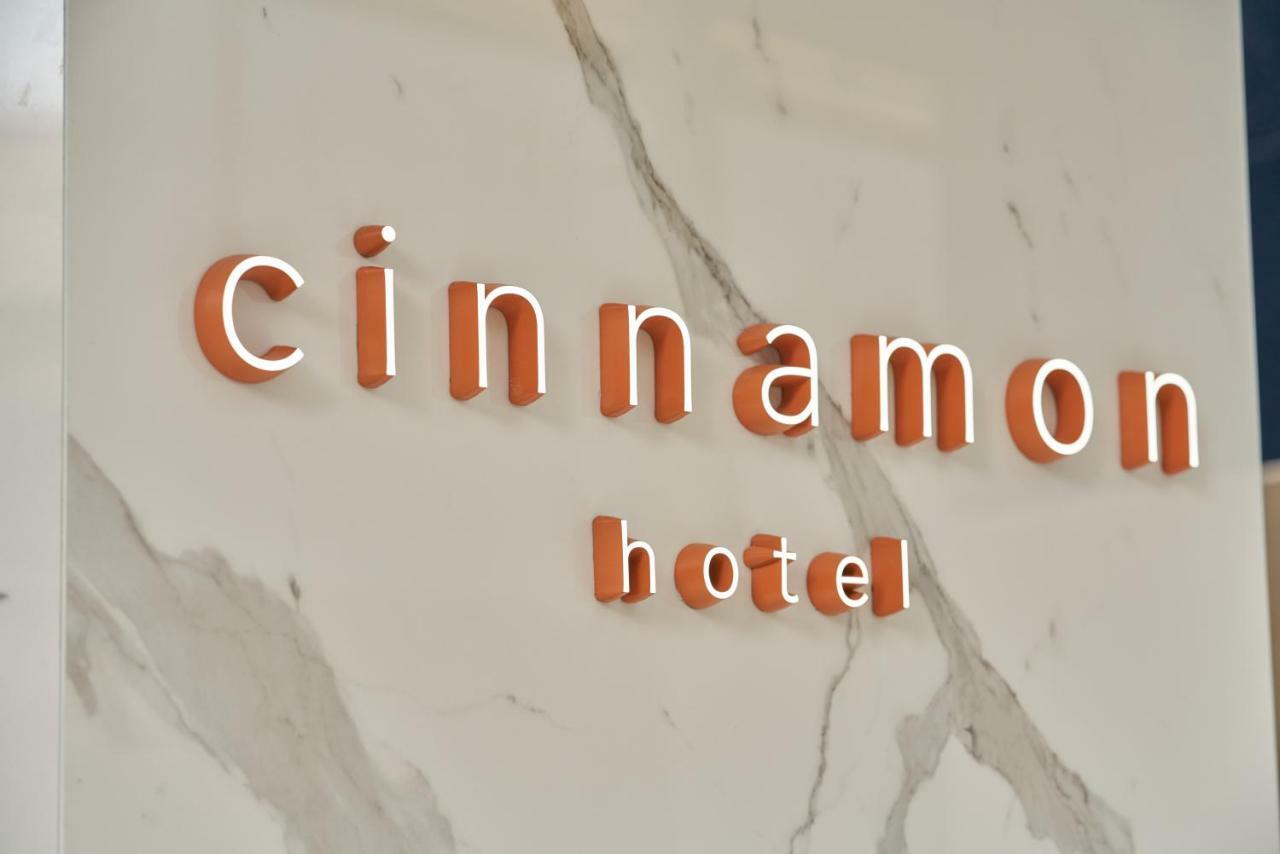 cinnamon hotel Osaka Esterno foto